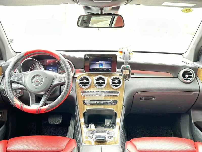 东莞19年奔驰GLC6