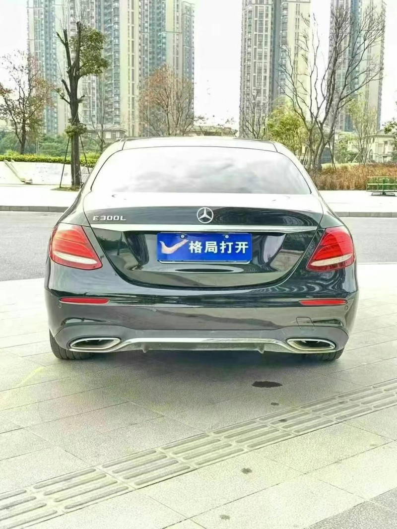 东莞18年奔驰E9