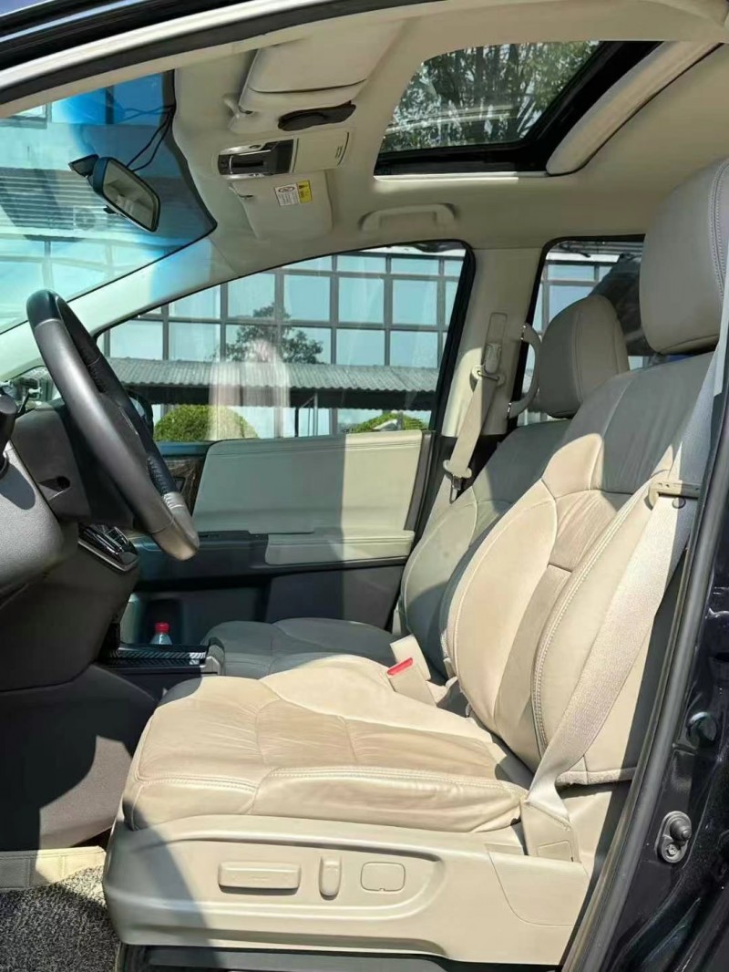 东莞18年本田奥德赛4