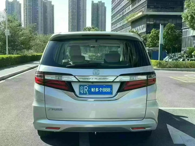 东莞15年本田奥德赛9