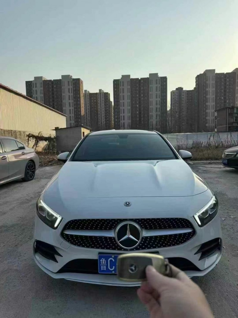 济宁20年奔驰A1