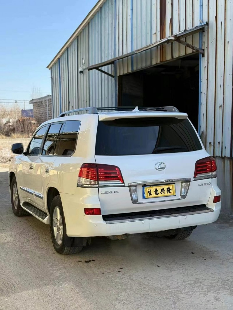 济宁13年雷克萨斯LX6