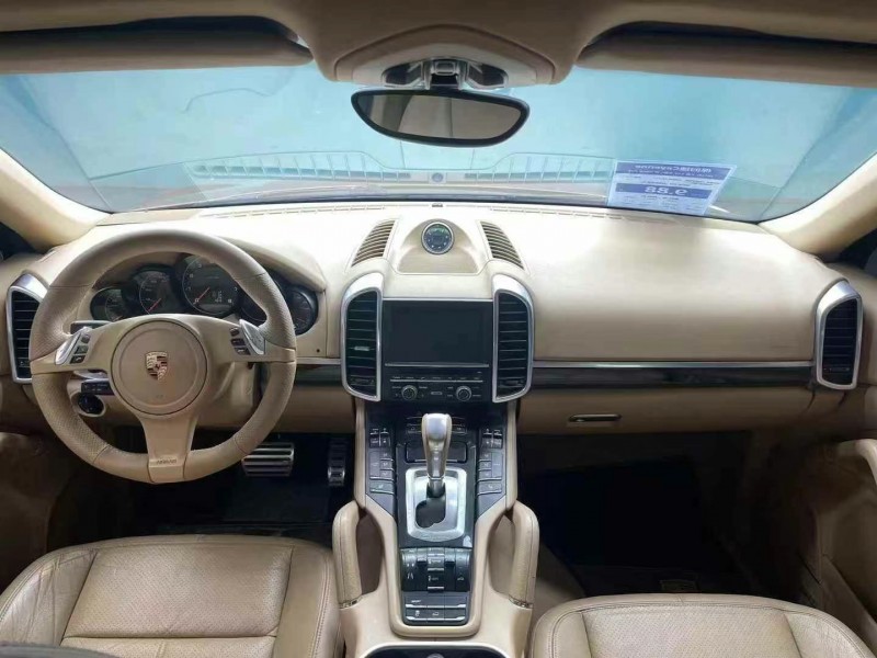 成都13年保时捷卡宴6