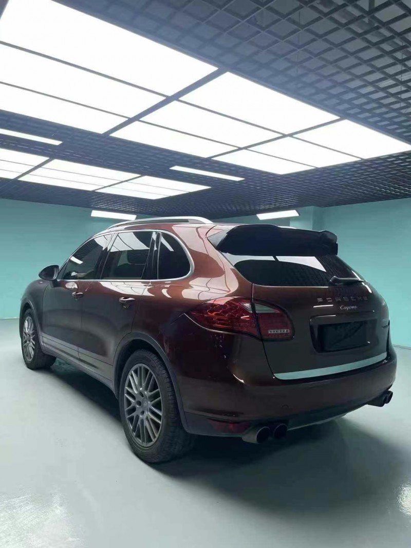 成都13年保时捷卡宴7