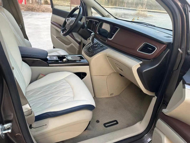 徐州16年别克GL85