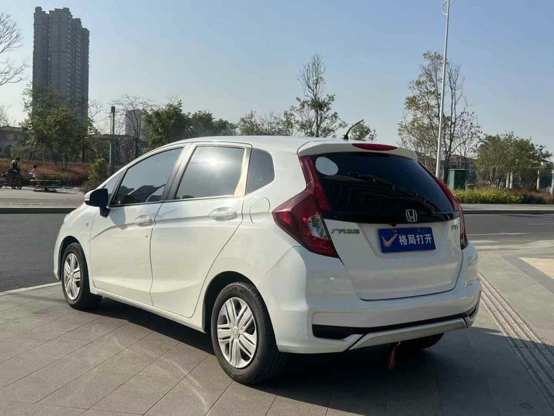东莞18年本田飞度7