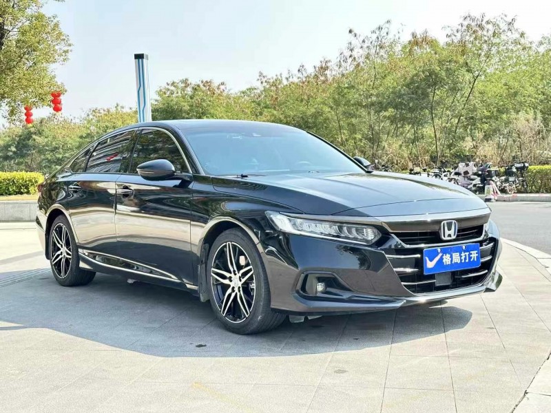东莞22年本田雅阁2