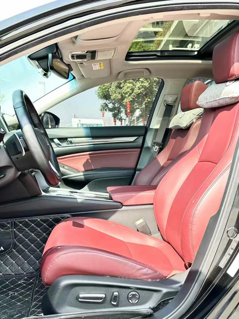 东莞22年本田雅阁6