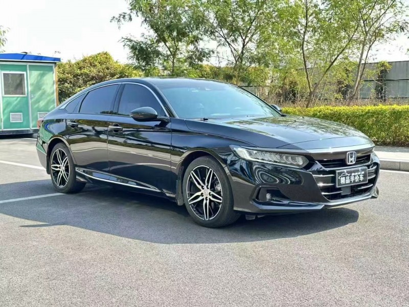 东莞22年本田雅阁2