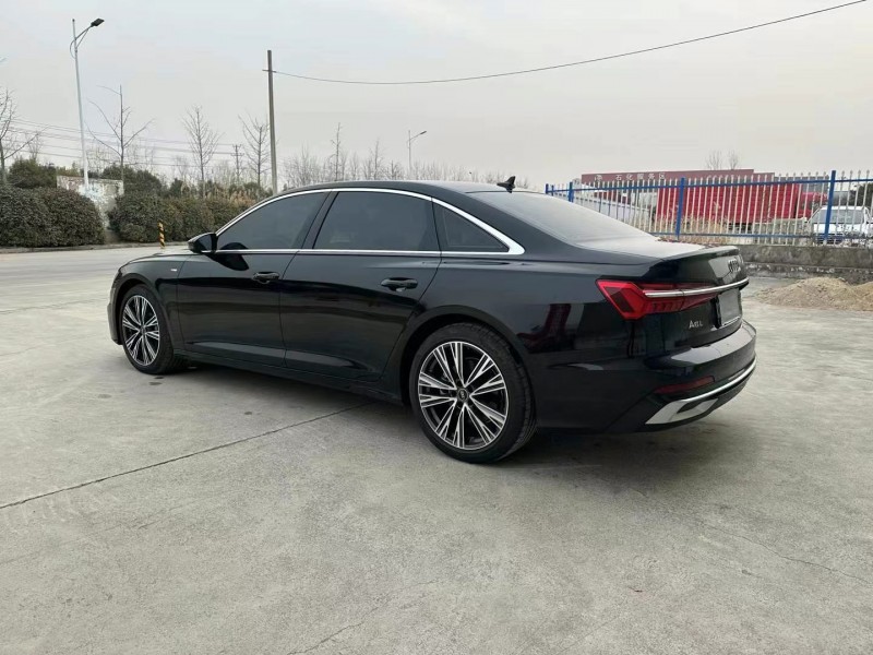 徐州23年奥迪A6L8