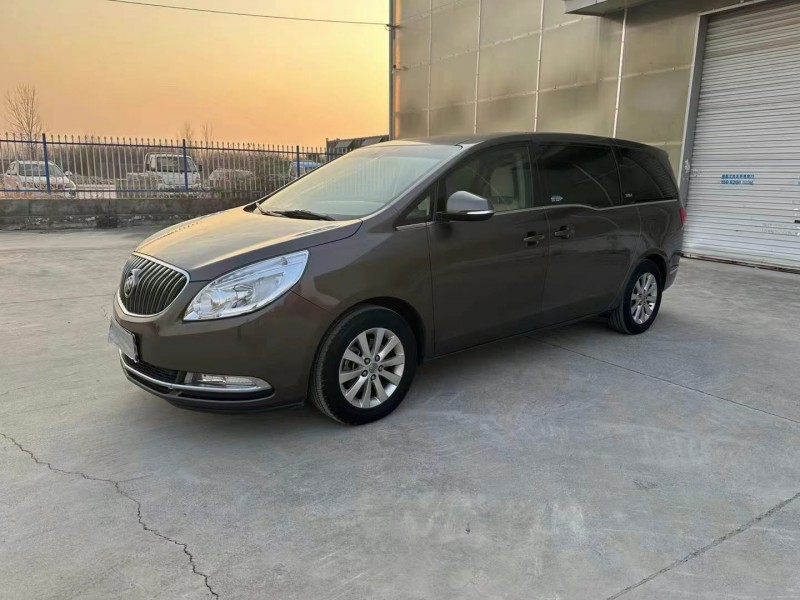 徐州16年别克GL82