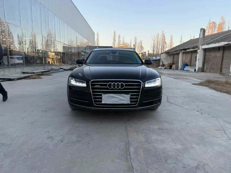 徐州16年奥迪A8L1