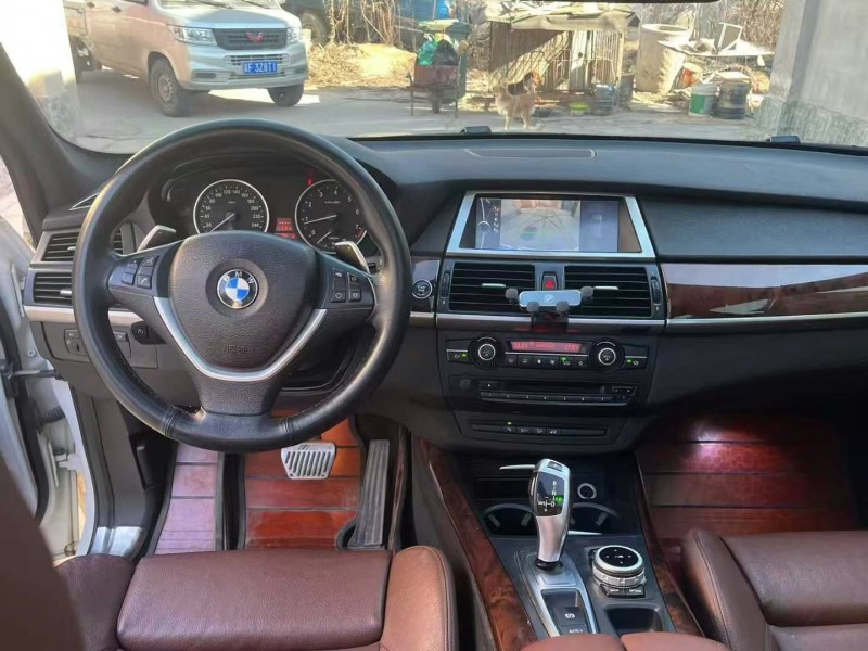 保定13年宝马X56