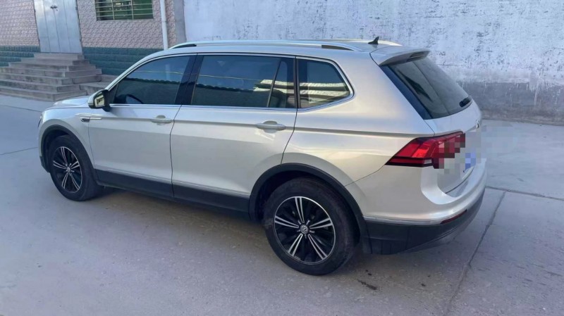 保定19年大众途观5