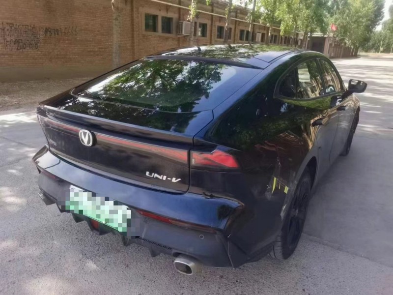 保定23年长安汽车UNI4