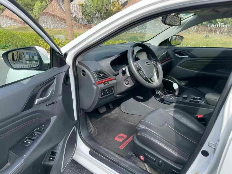 深圳15年比亚迪秦8