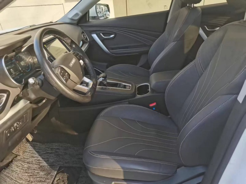 保定23年奇瑞捷途8