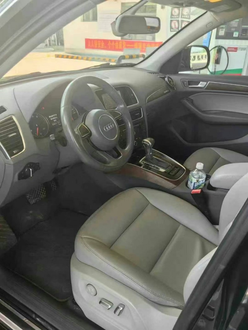 保定15年奥迪Q56