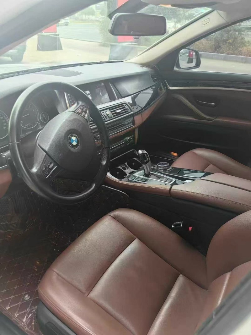 保定16年宝马5系7