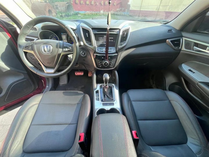 保定16年长安汽车CS756