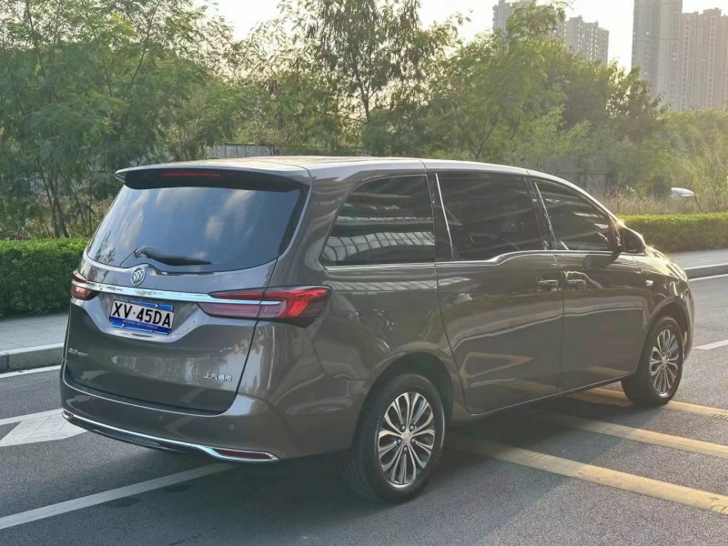 东莞22年别克GL88