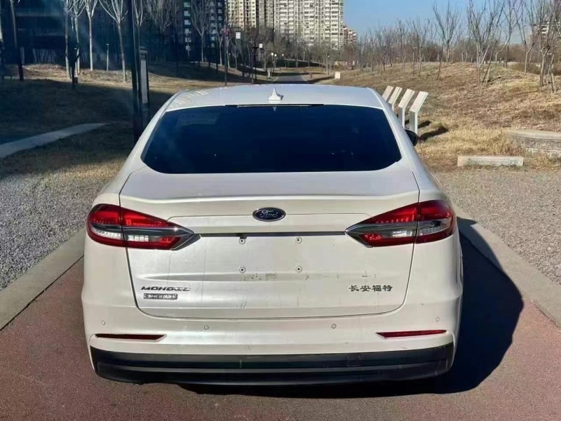 东营20年福特蒙迪欧5