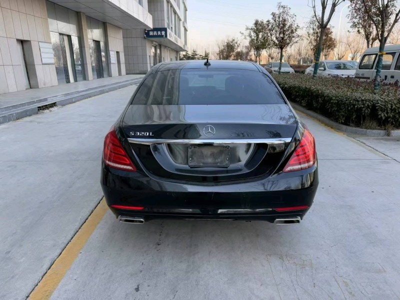 济宁14年奔驰S5