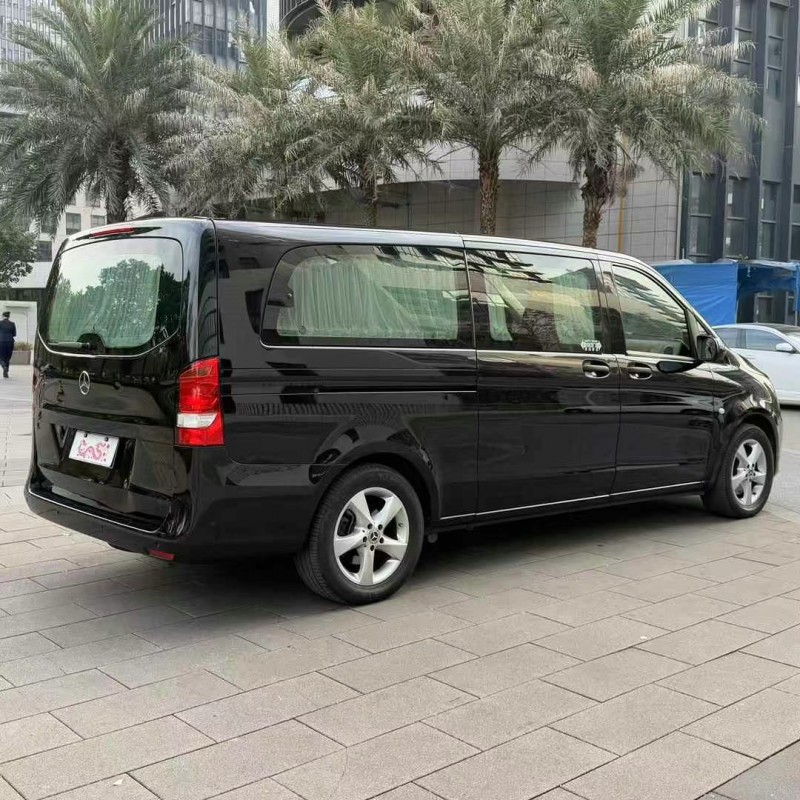 佛山18年奔驰威霆7