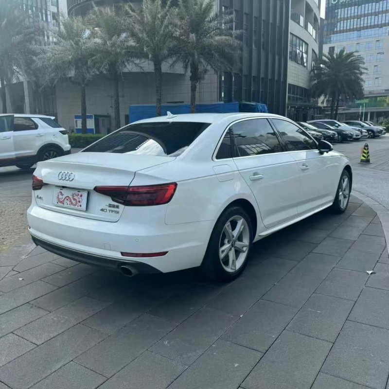 佛山17年奥迪A4L8