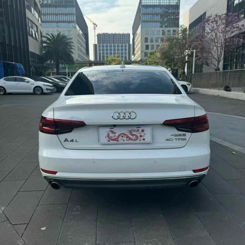 佛山17年奥迪A4L9