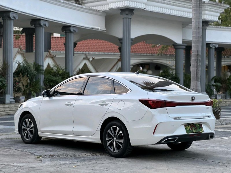 佛山23年长安汽车逸动4