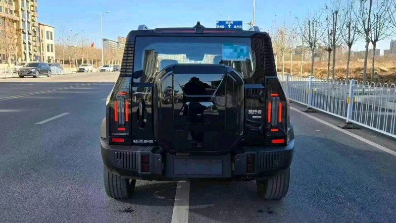 保定25年奇瑞捷途5