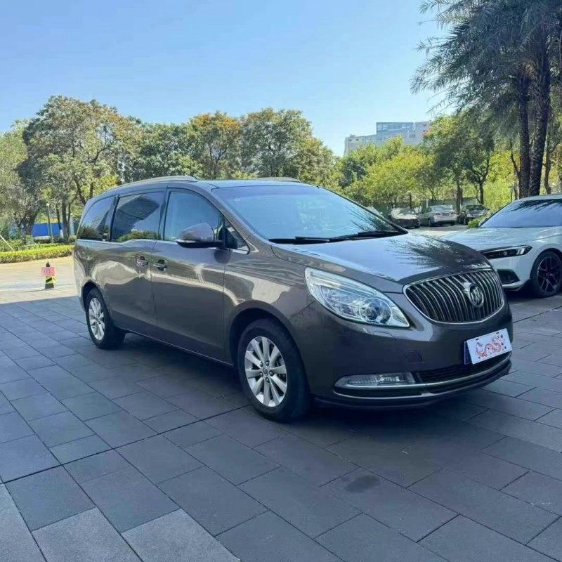 佛山17年别克GL82