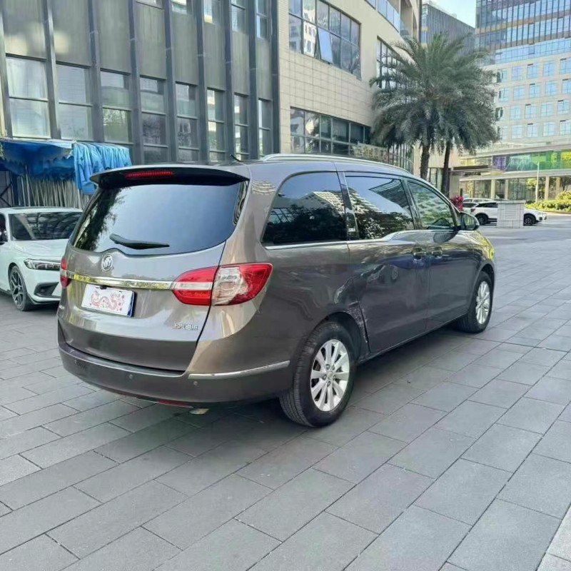 佛山17年别克GL88