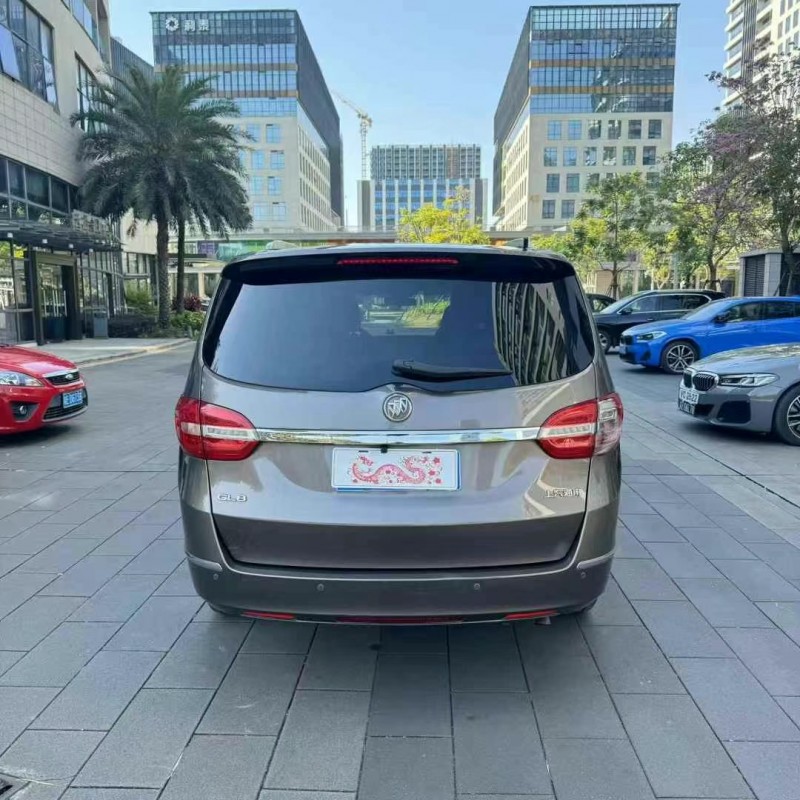 佛山17年别克GL89