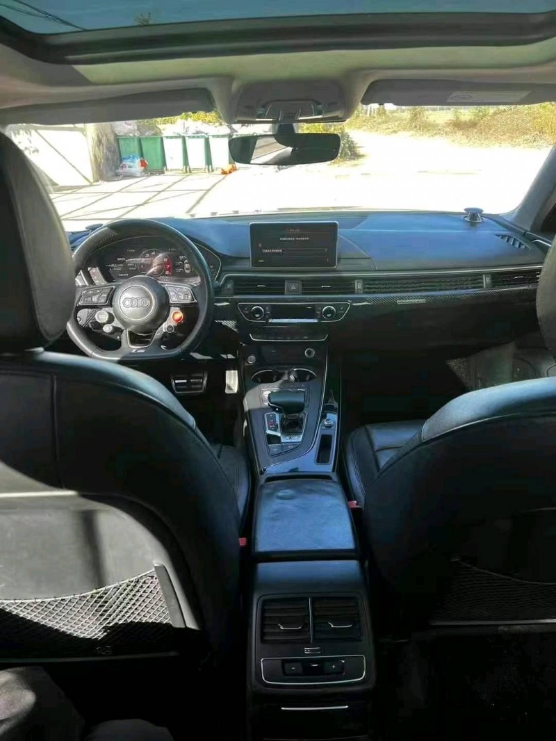 保定19年奥迪A4L5