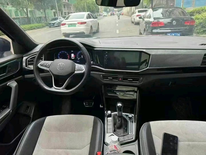 邵阳21年大众探岳6