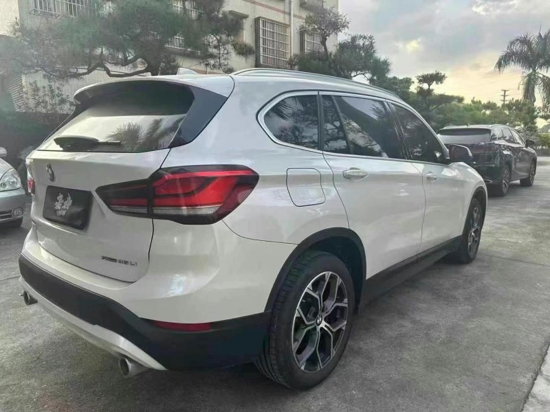 广州20年宝马X18