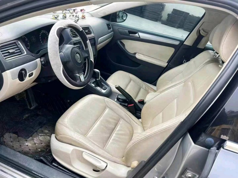 邵阳13年大众速腾5