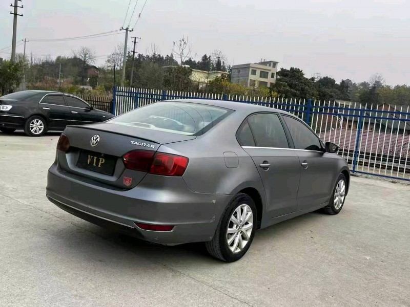 邵阳13年大众速腾6