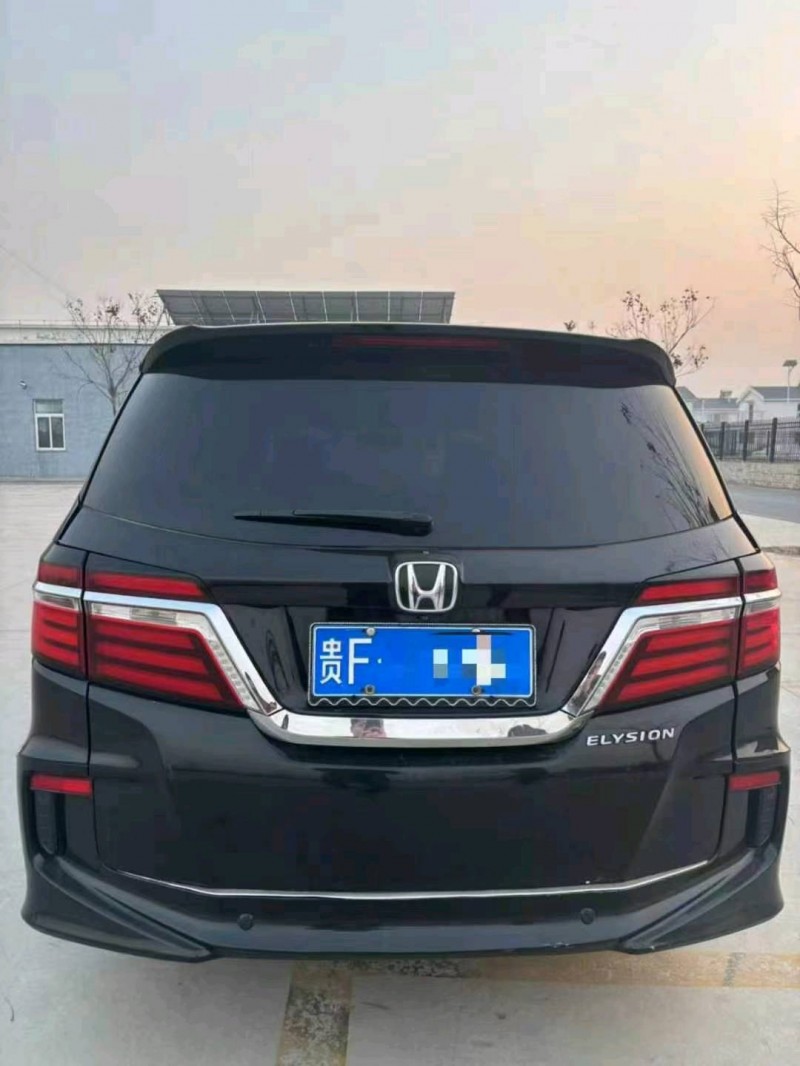 济宁16年本田艾力绅5