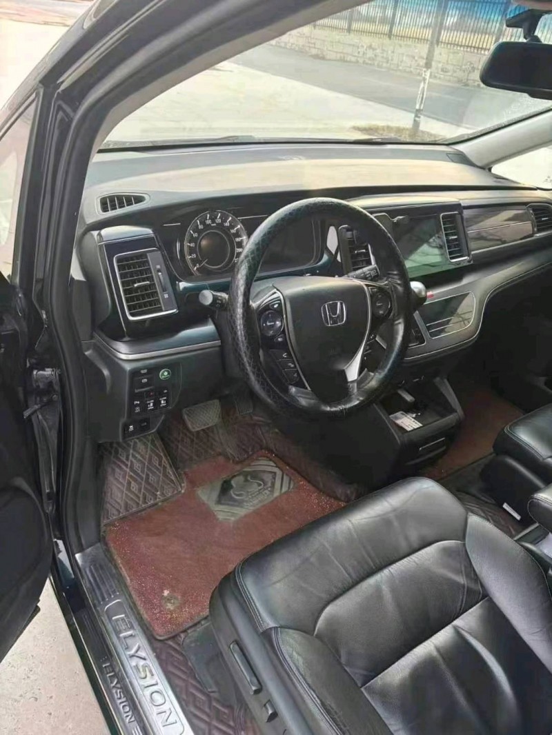 济宁16年本田艾力绅6