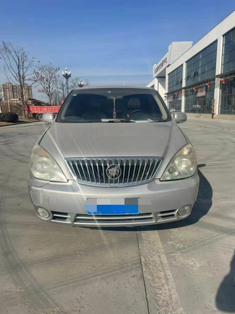 徐州13年别克GL81