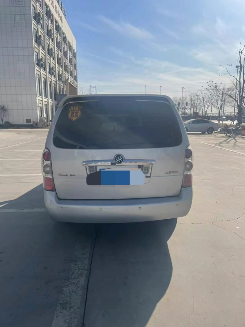 徐州13年别克GL89