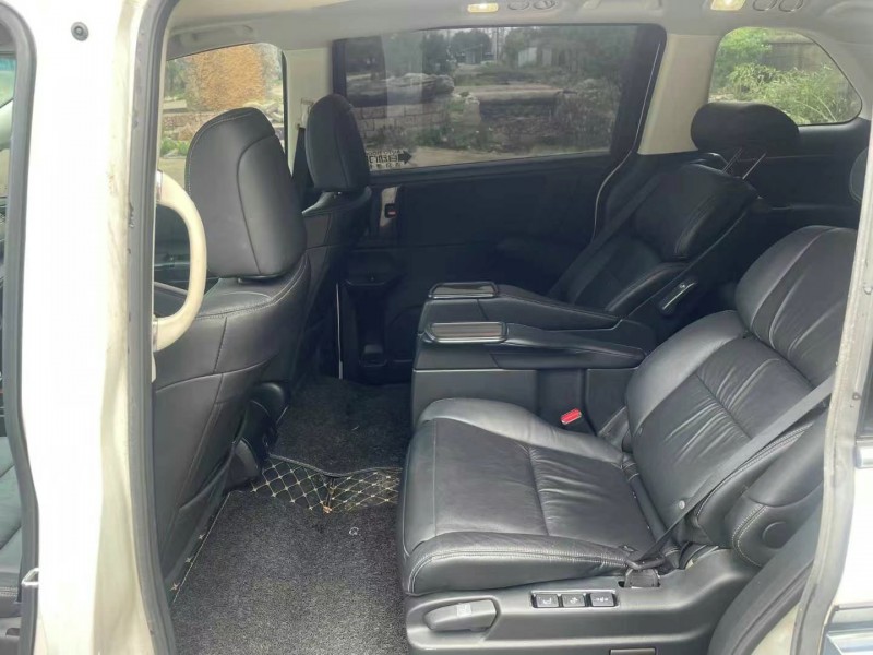 徐州18年本田艾力绅7