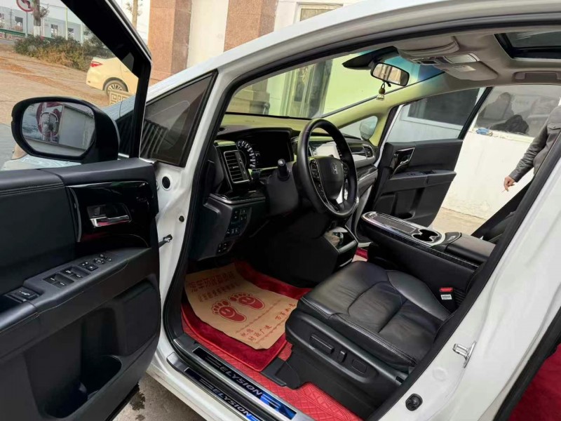 徐州20年本田艾力绅4