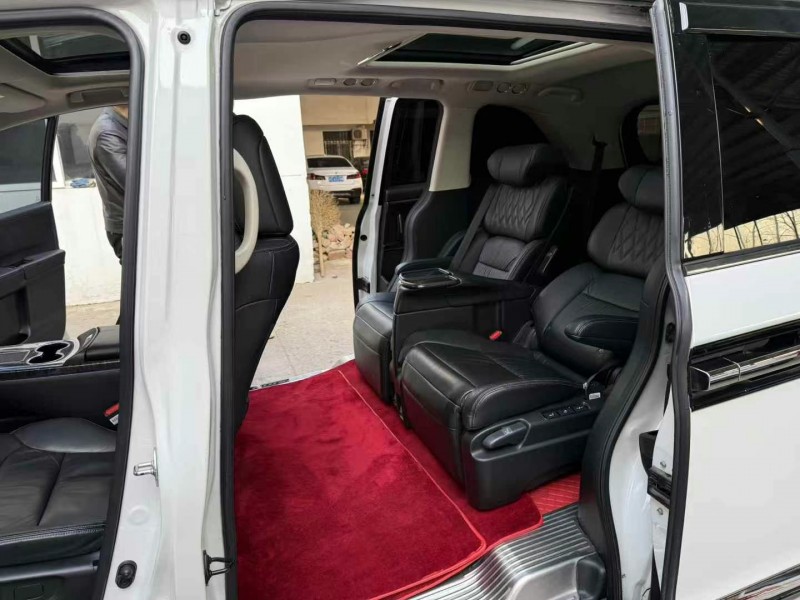 徐州20年本田艾力绅8