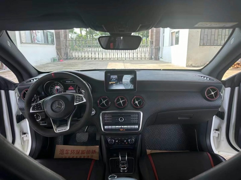 徐州19年奔驰CLA5