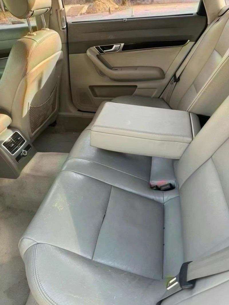 青岛12年奥迪A6L4