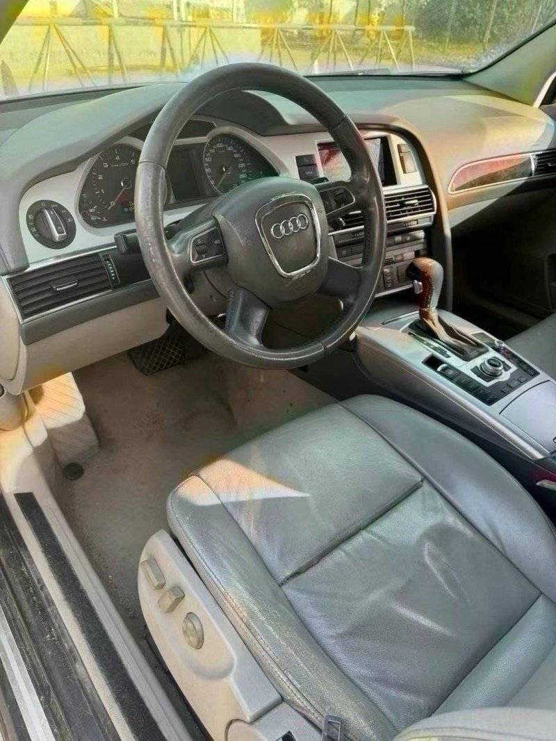 青岛12年奥迪A6L6